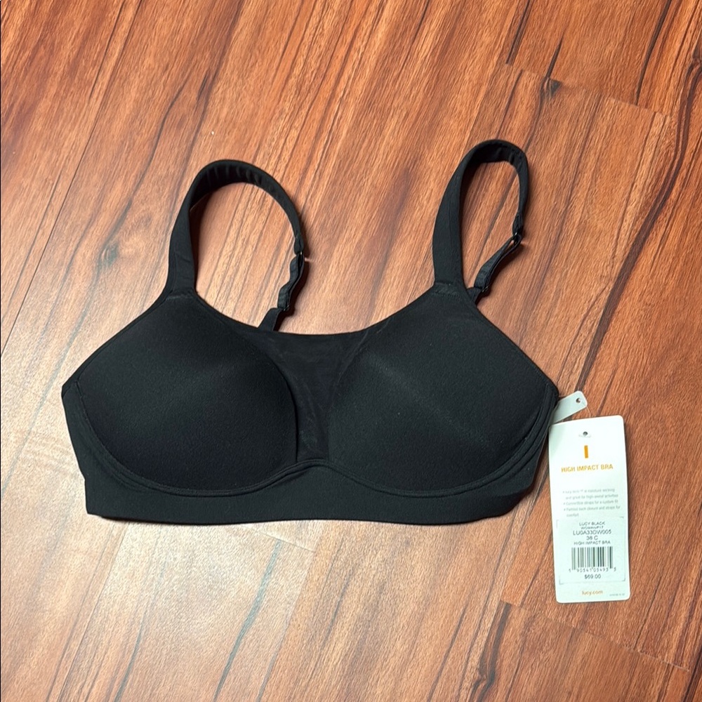 NWT Lucy high-impact sports bra, 38C Women's Black Bra